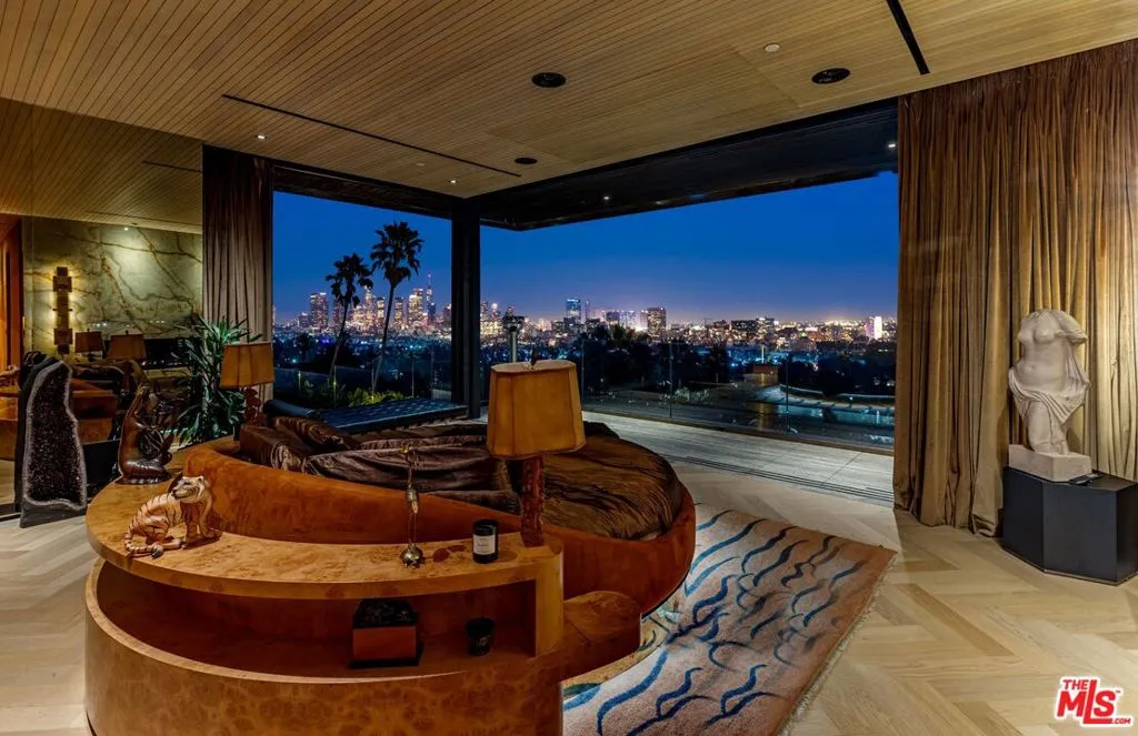 1851 N Stanley Avenue, Los Angeles, California 90046 home-pic-16